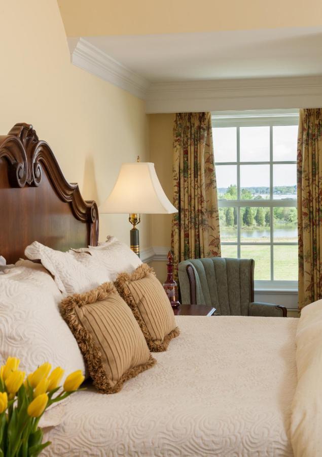 Inn At Warner Hall Gloucester Номер фото